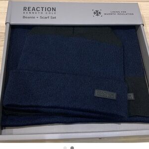 Kenneth Cole Reaction Navy and Black Knit Beanie & Scarf Gift Set